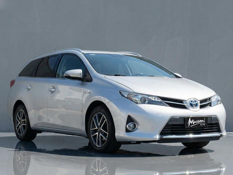 TOYOTA AURIS TOURING SPORT 1.8 HY -PROMO-