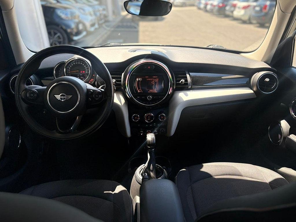 MINI COOPER D